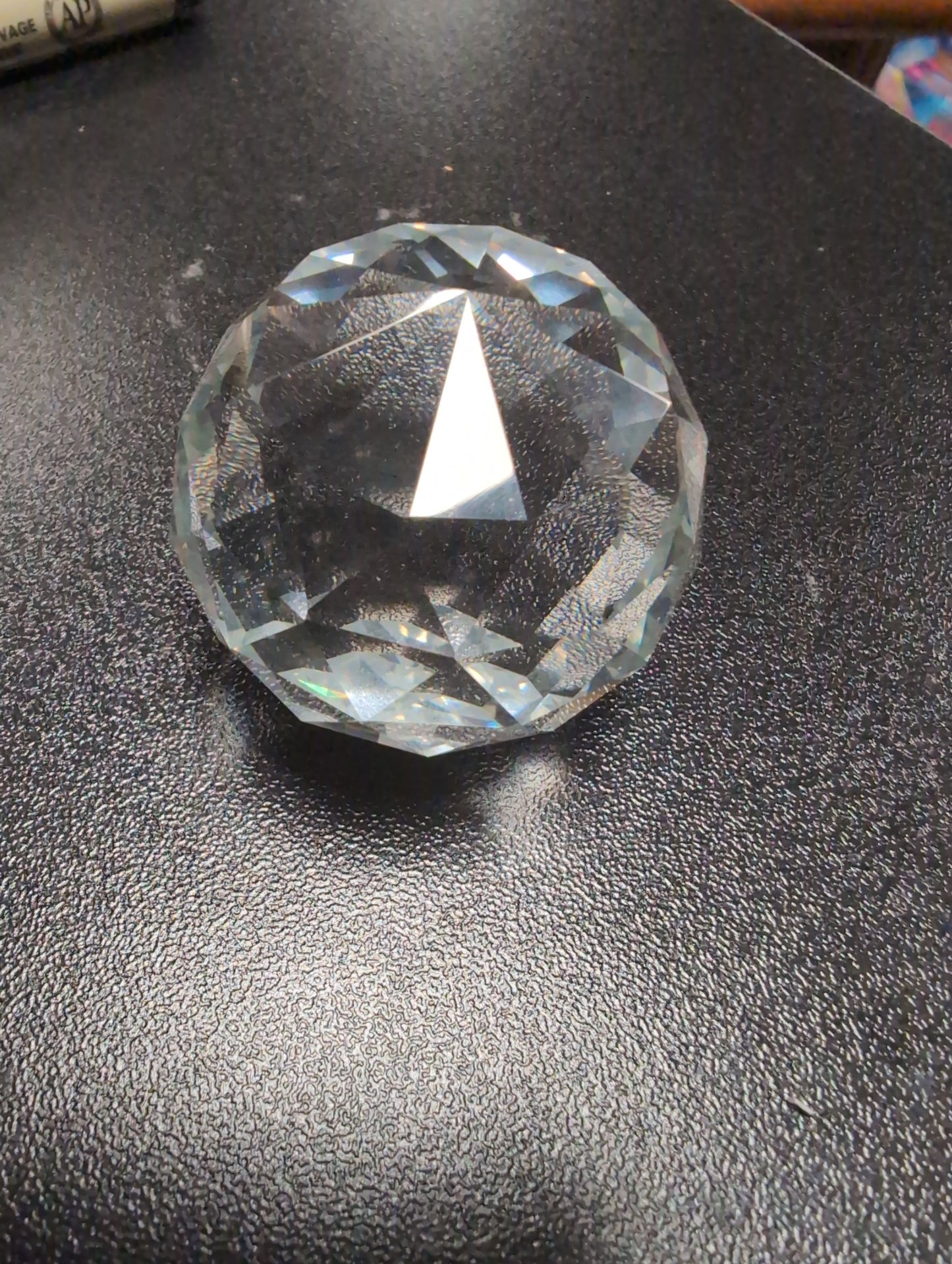 Faceted glass ball